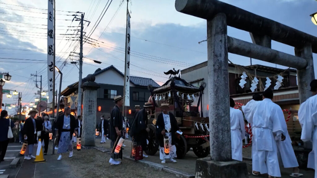 真壁祇園祭。神輿が御仮屋へ